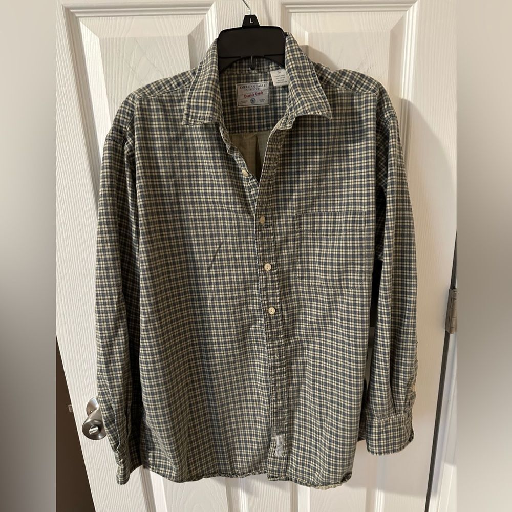 American Eagle Outfitters Men’s Plaid Long Sleeve Shirt - Medium